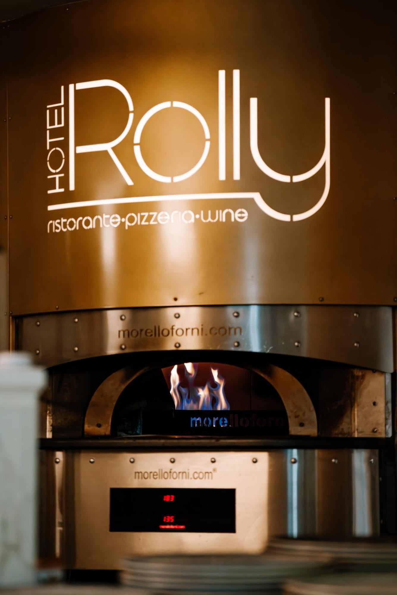 Hotel Rolly ริวาเดลการ์ดา ภายนอก รูปภาพ